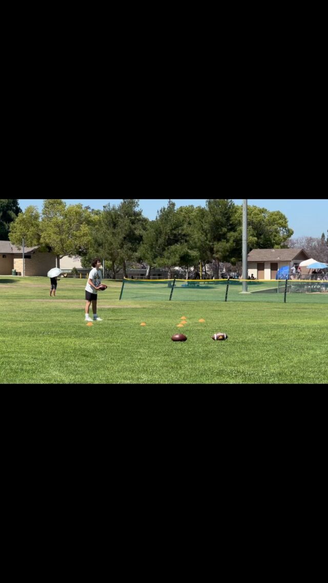 WORKING 🏈
